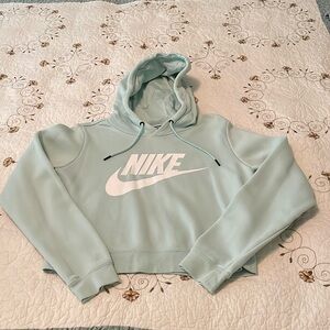 Women’s Nike Cropped Sweatshirt